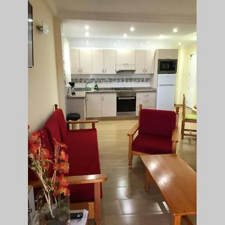 Apartamento Tele-working. Central. Gran Balcón. Vistas. *