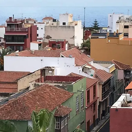 Apartamento Tele-working. Central. Gran Balcón. Vistas. Puerto de la Cruz (Tenerife)